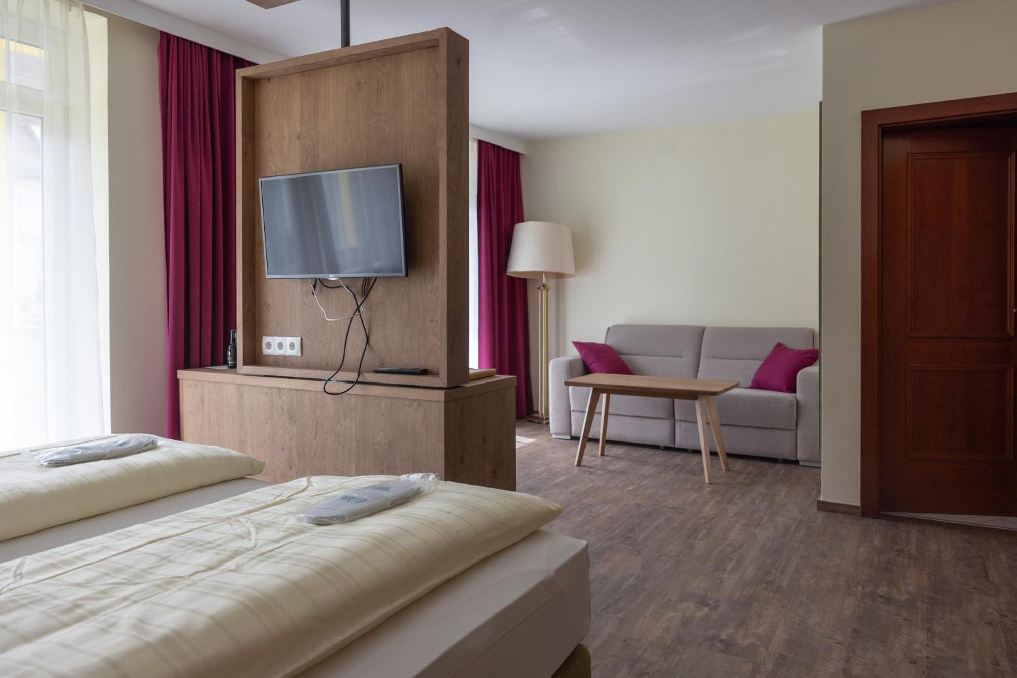 Parkhotel Bad Schallerbach Extérieur photo