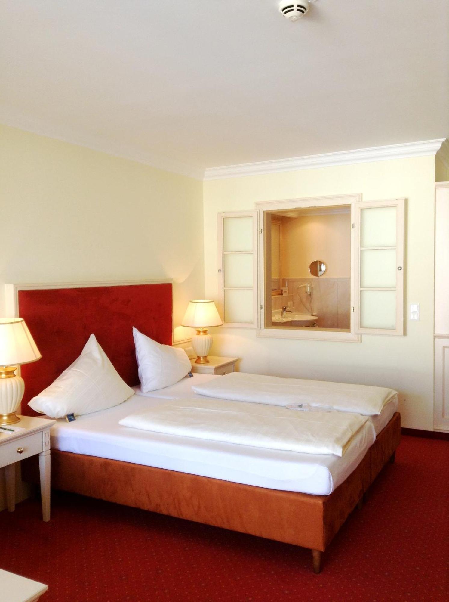 Parkhotel Bad Schallerbach Extérieur photo