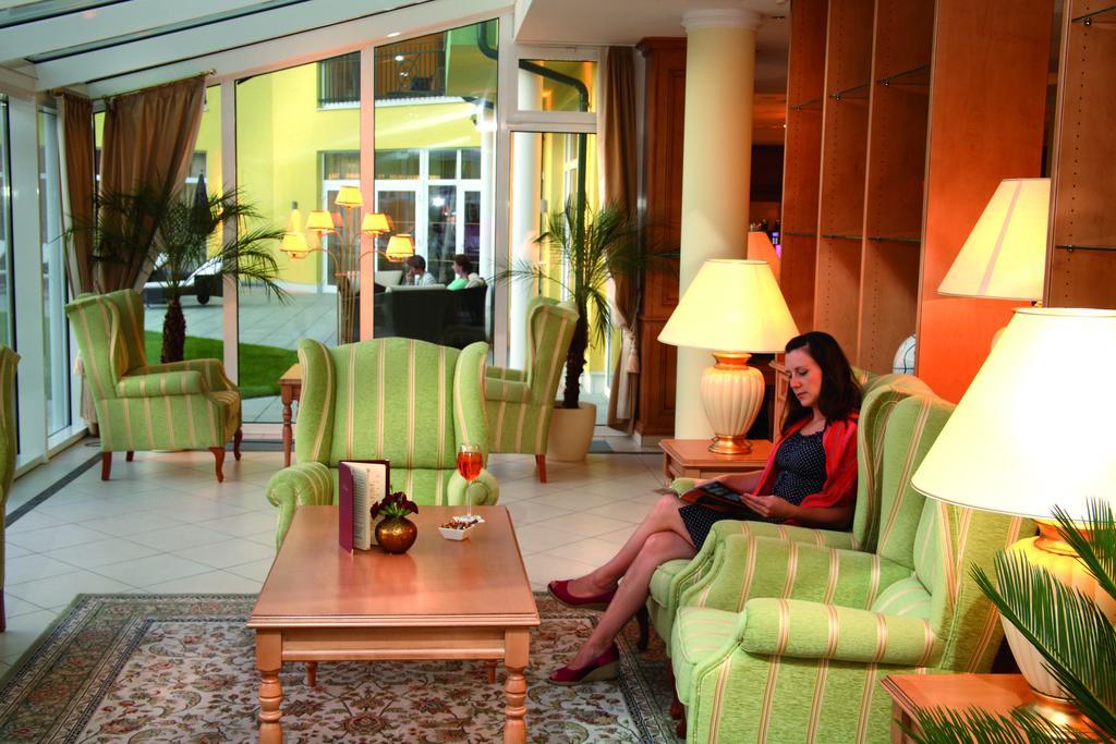 Parkhotel Bad Schallerbach Extérieur photo